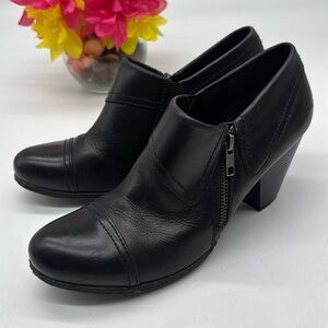b.o.c. Born Concept Black Heels Size 8 BHE7290A